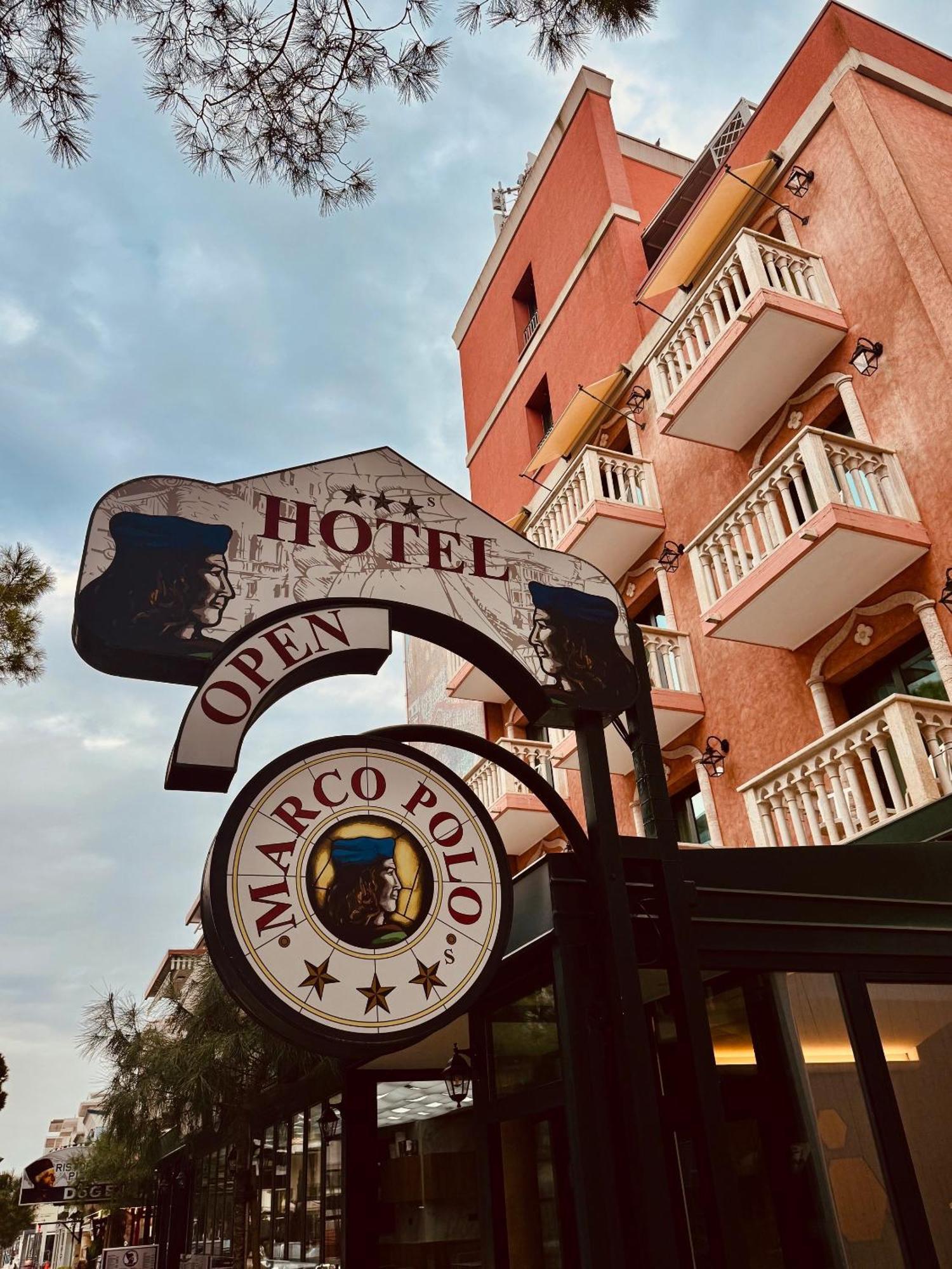 Hotel Marco Polo Lido di Jesolo Exteriör bild
