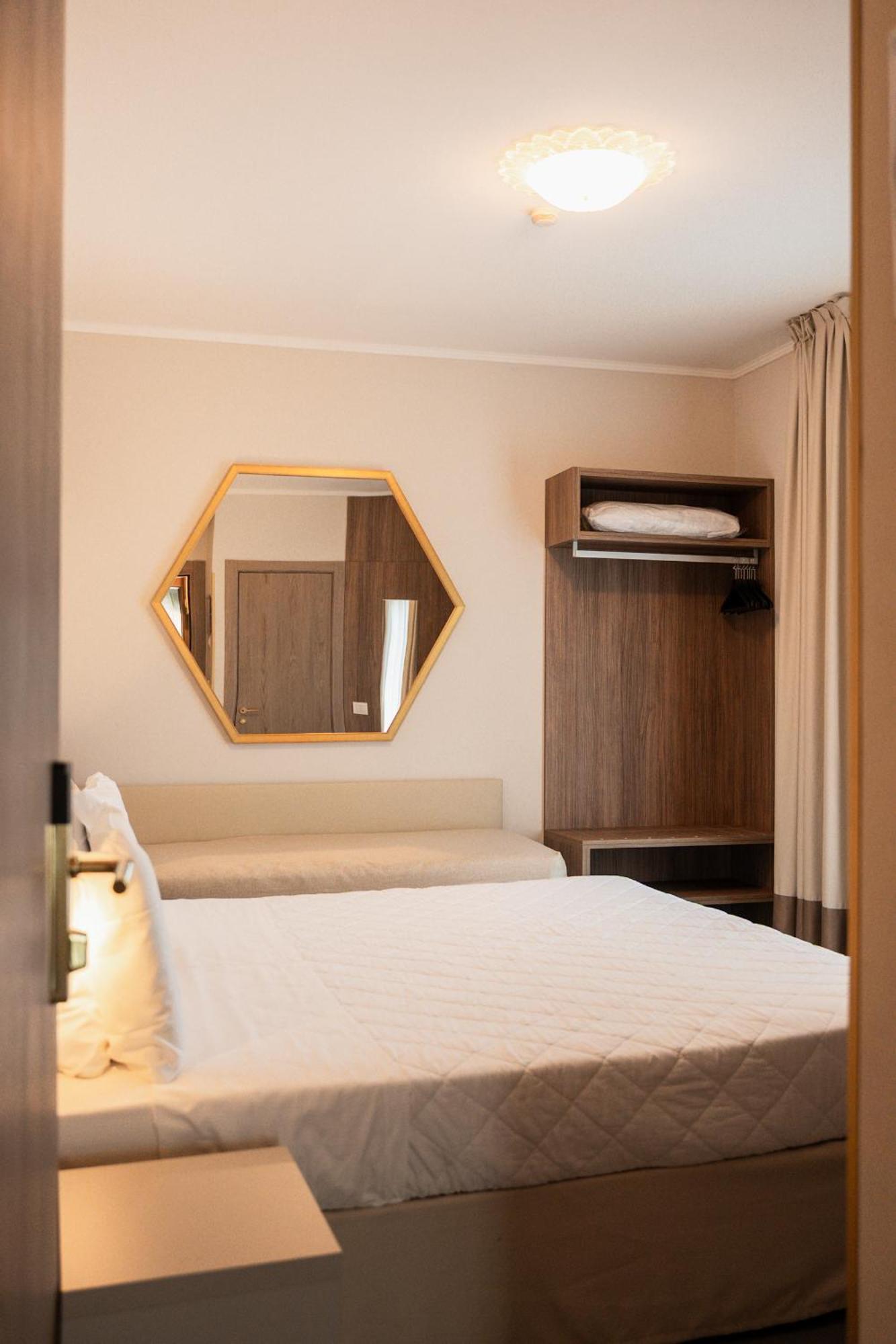 Hotel Marco Polo Lido di Jesolo Exteriör bild